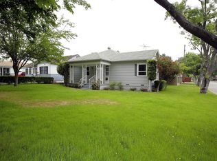 296 S 3rd Ave, Upland, CA 91786