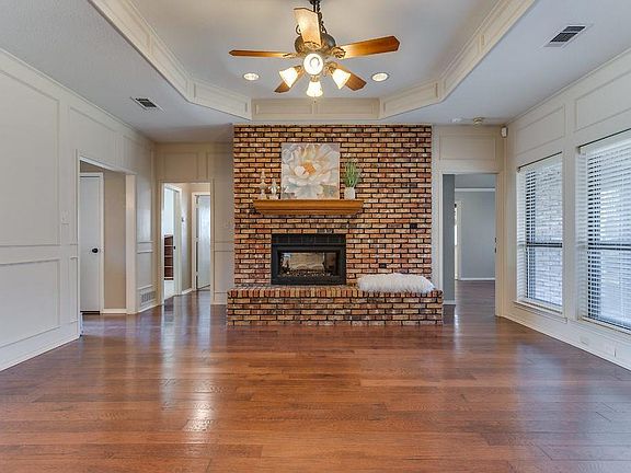3rd image of 504 Highland Park Dr