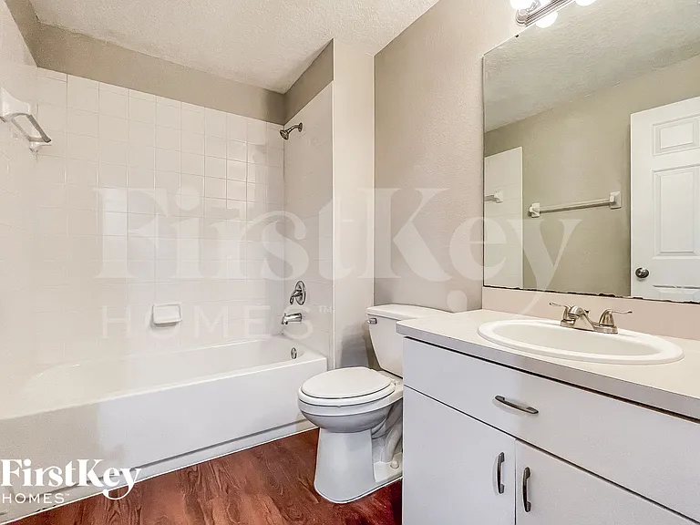 2162 Brandon Park Cir — Photo 14