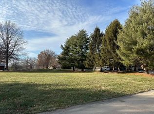 27 Southbridge Ln, Edwardsville, IL