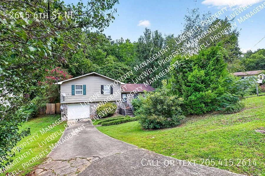"Charming 3-Bedroom Home with 2 Full Baths and 1740 Sq Ft of Comfort in Birmingham!" — Photo 2
