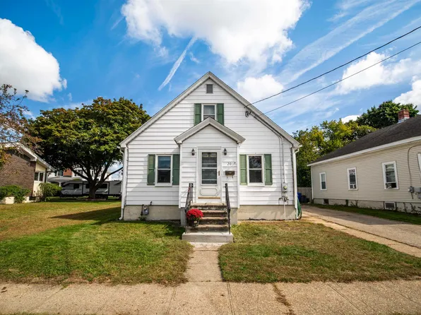 20 Waterman Street, Manchester, NH 03103