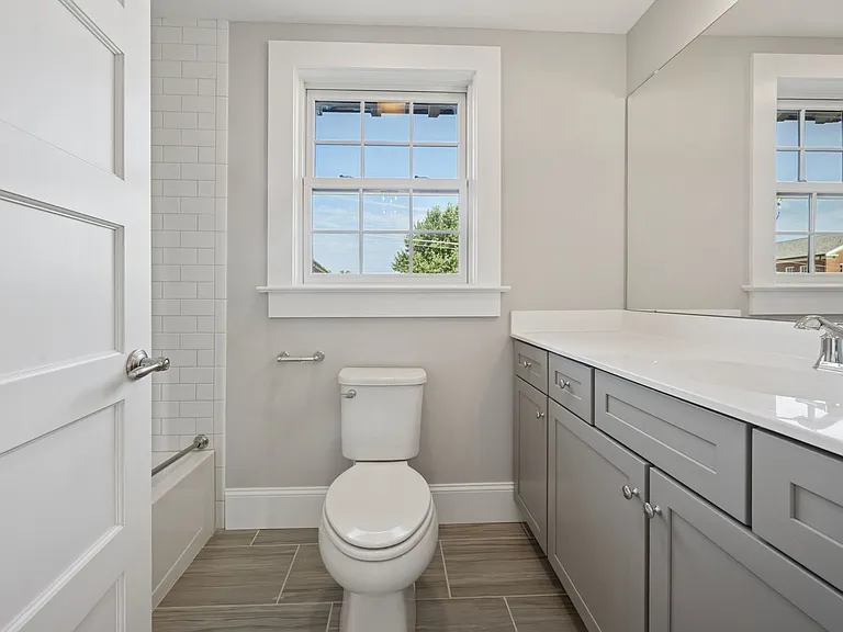 2437 Old Battery Ln — Photo 12