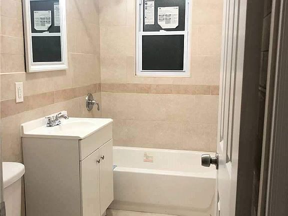 4th image of 110-14 Ditmars Blvd Floor 1