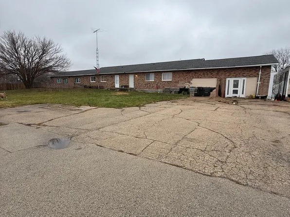 161 S Will Rd, Braidwood, IL 60408