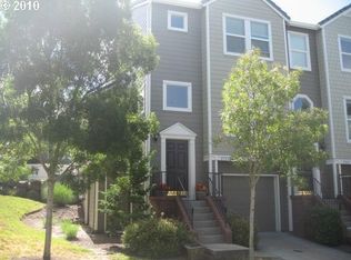 2704 NW Kennedy Ct #121, Portland, OR 97229