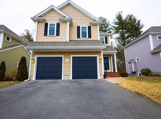 53 Surrey Ln #28, East Bridgewater, MA 02333