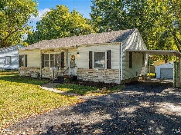 108 March Dr, Collinsville, IL 62234