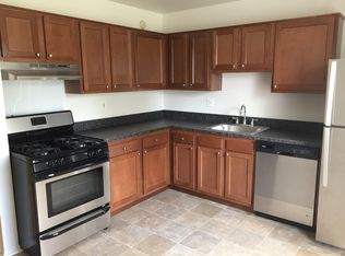 1176 Stacy Dr, Canton, MI 48188
