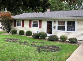 566 Linwood Dr, Alliance, OH 44601