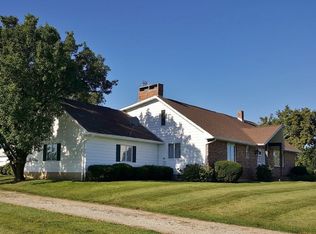 3023 Yoder Rd, Yoder, IN 46798