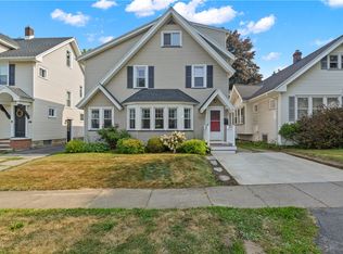 55 Falstaff Rd, Rochester, NY 14609
