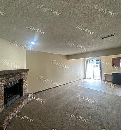 5th image of 537 NE Churchill St #2-1-1