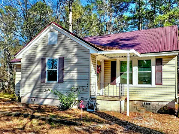 402 Main St W, Glencoe, AL 35905