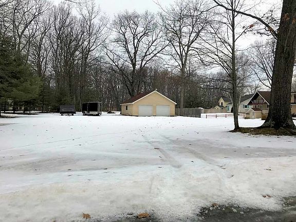 4th image of 206 Fenwood Dr