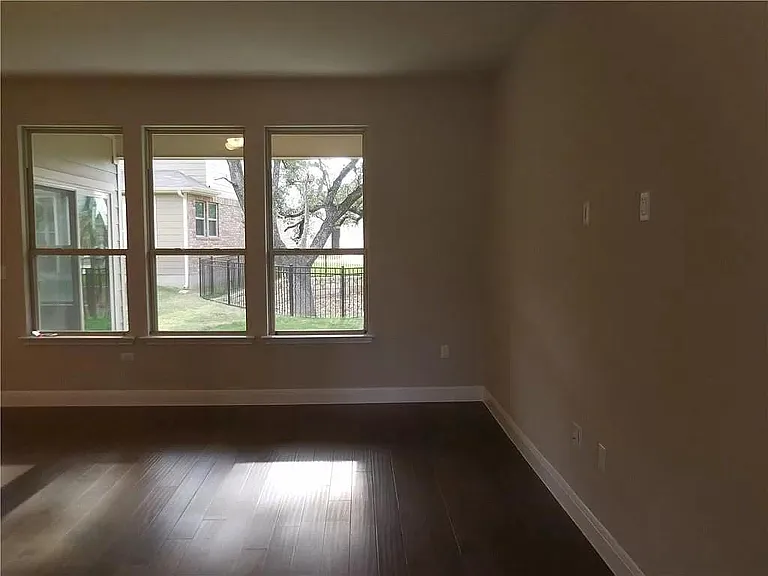 10614 Turnbull Loop — Photo 6