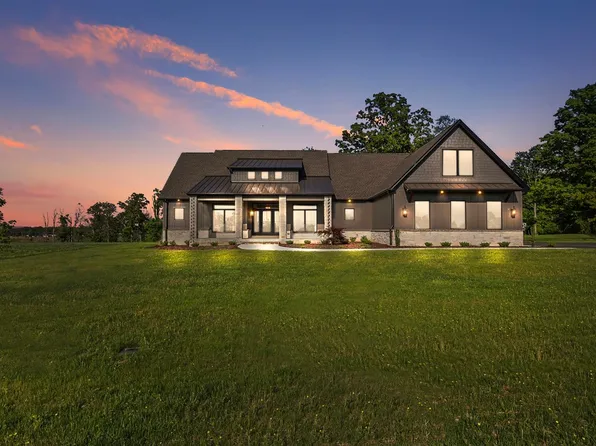294 Mallory Ln, Smiths Grove, KY 42171