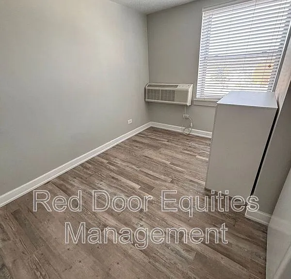 123 N Broad St #505 — Photo 8