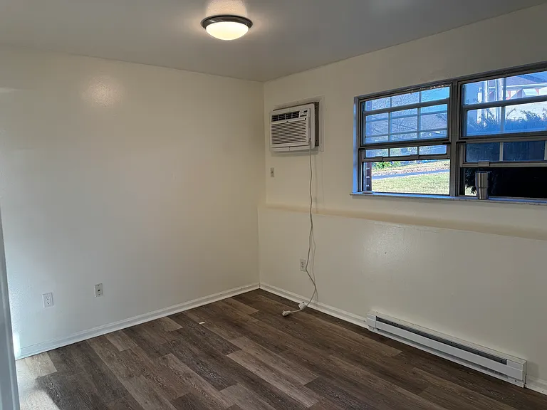 632 S Fawn St #4 — Photo 7