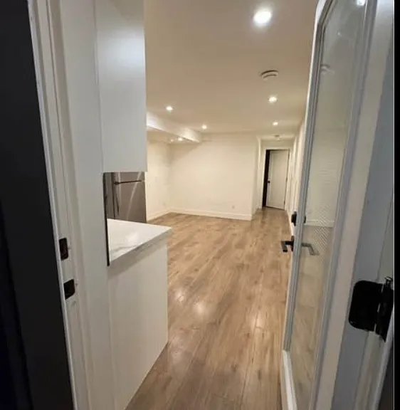 11 Howard Ave #2 — Photo 4