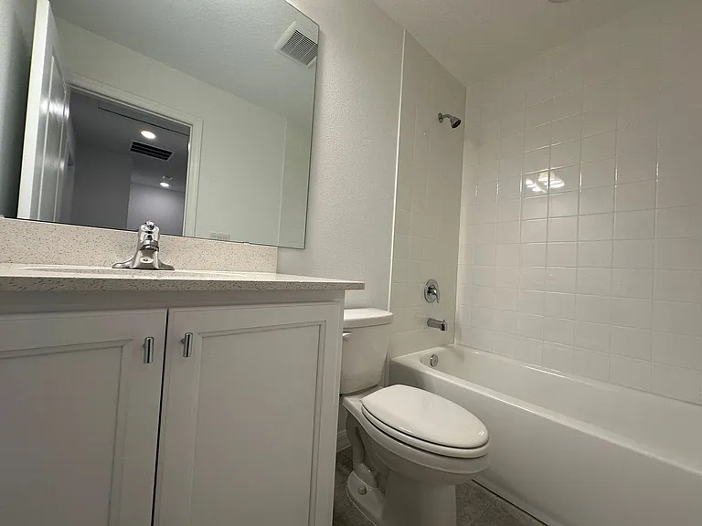 6541 Cyrils Dr — Photo 14