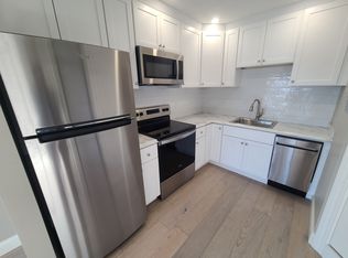 77 Harbor View Ave, Winthrop, MA 02152