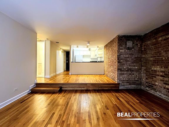 4th image of 1220 N Lasalle St #J5