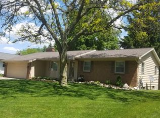 3958 Meadowood Ln SW, Grandville, MI 49418