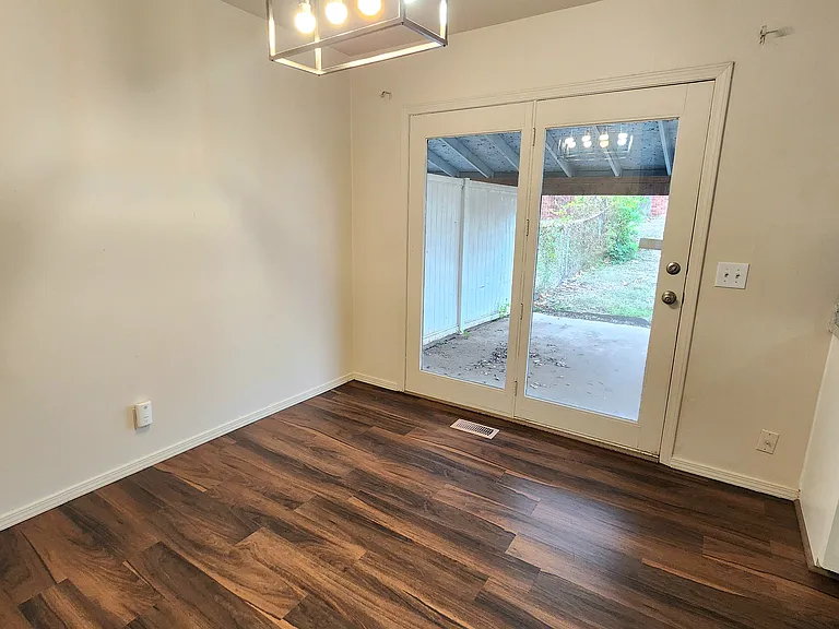 7202 S 66th East Ave — Photo 6