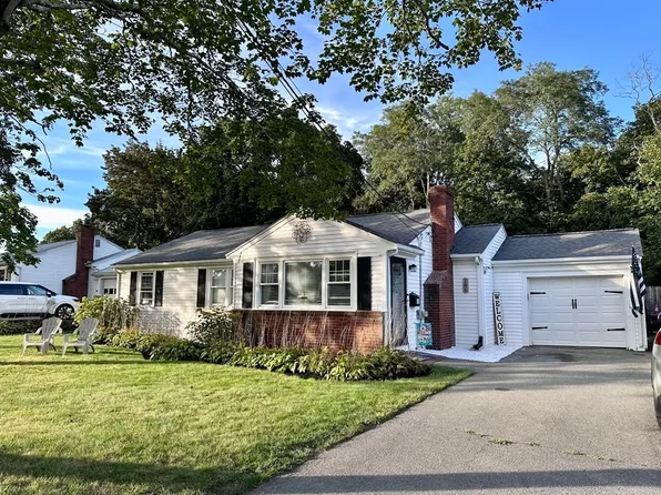 186 Crescent St, Bridgewater, MA 02324