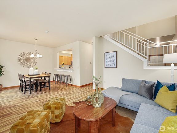 4th image of 18510 36th Avenue W #C