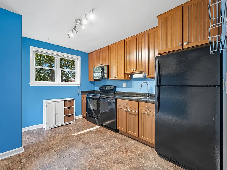 3306 Weller Rd — Photo 13
