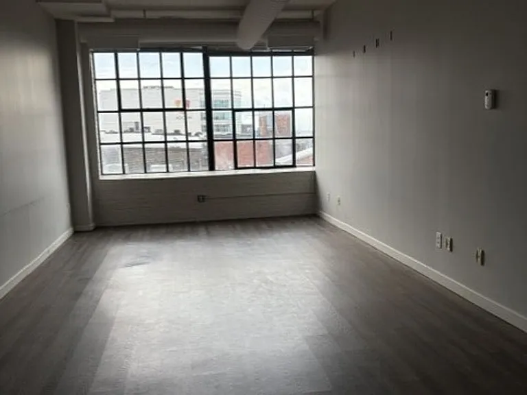 Bridgeview Apartments — Photo 52