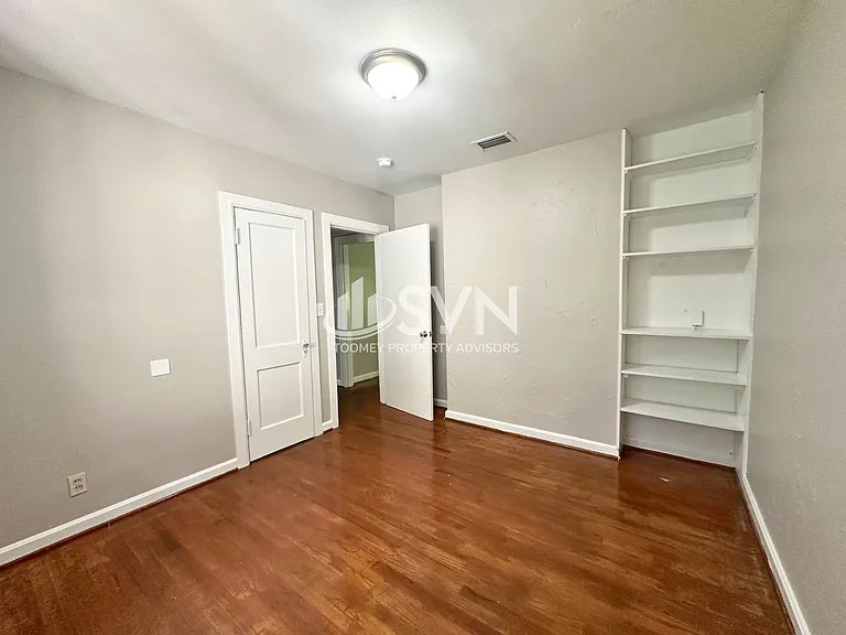 4823 Auburn Dr S — Photo 24