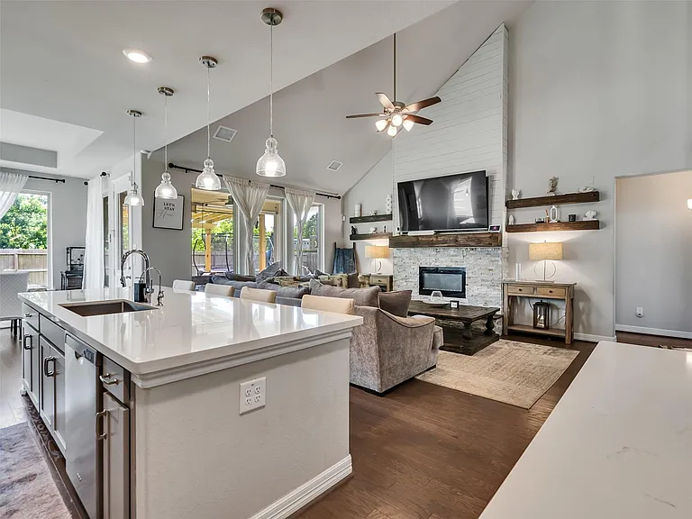 31439 Valley Briar Way — Photo 12