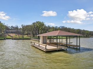 455 Meandering Way, Corsicana, TX 75109