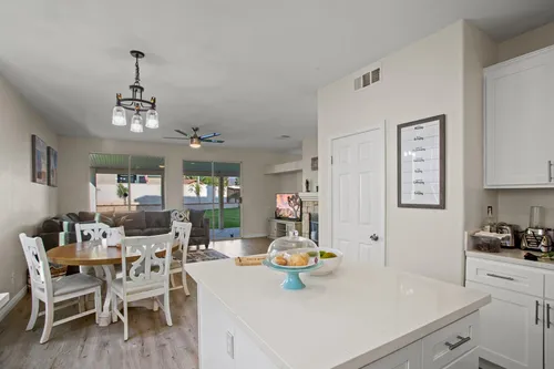 16018 Pelican Ln Photo 1