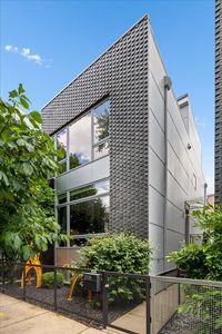 2109 W Race Ave, Chicago, IL, 60612