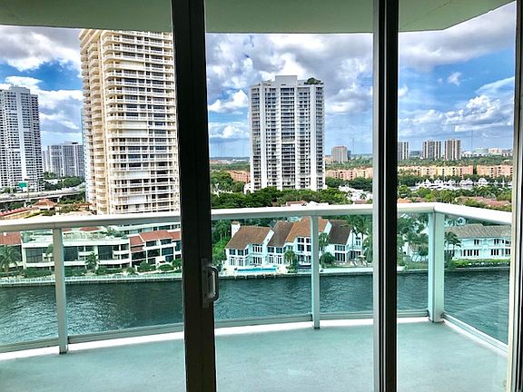2nd image of 19390 Collins Ave APT 1427