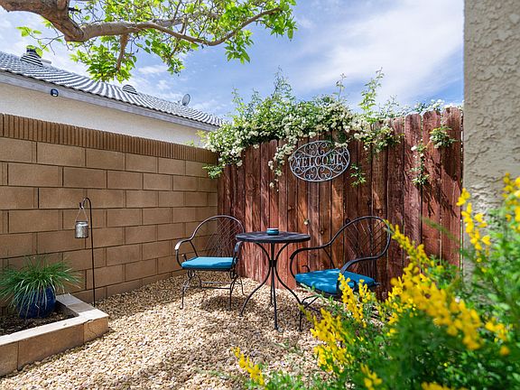 4th image of 44035 Parkview Ln