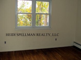 9 C & 9d Dunwood Rd, Port Washington, NY 11050