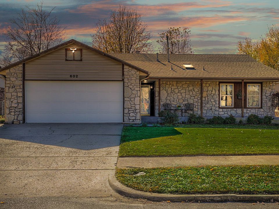 1st image of 602 Antigua Dr