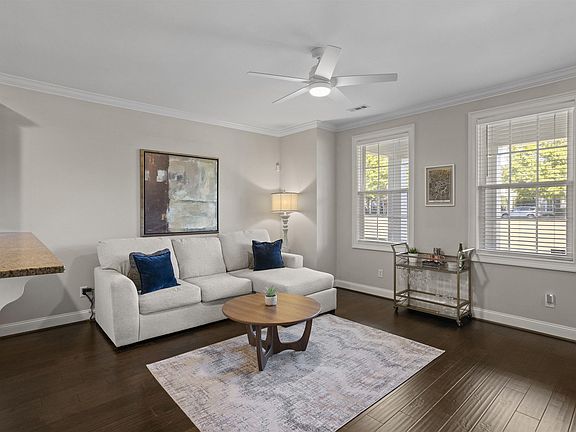 5th image of 43 Shadwell St