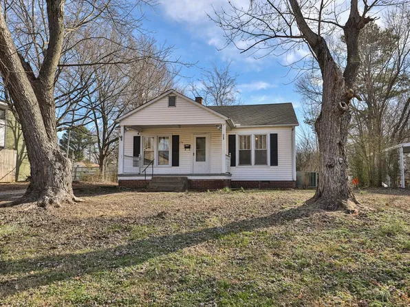 134 Beaumont St, Martin, TN 38237