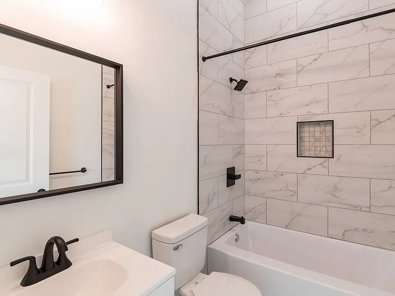 5303 Chester Avenue — Photo 10