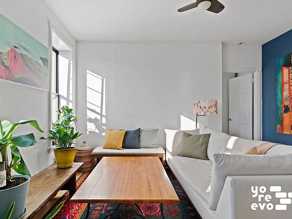 3rd image of 251 Pacific St APT 23