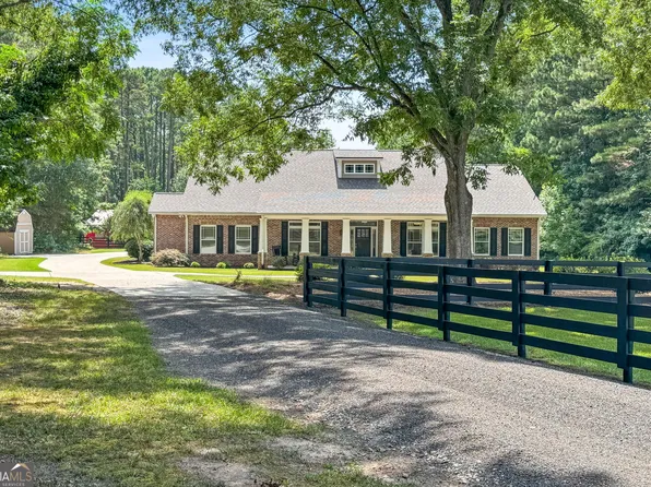 250 Lowery Rd, Fayetteville, GA 30215