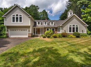 9 Stratton Rd, Granby, CT 06035