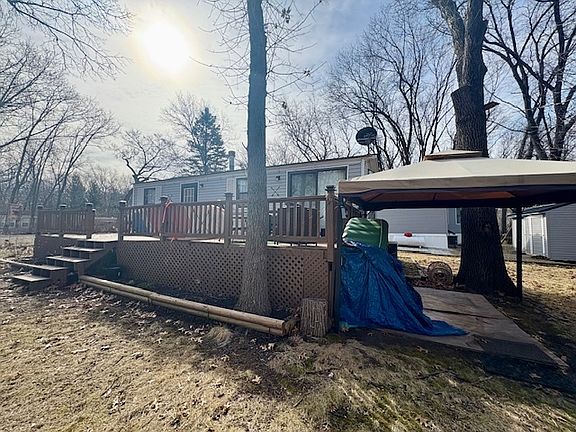 3rd image of 27/34 Woodhaven Dr E