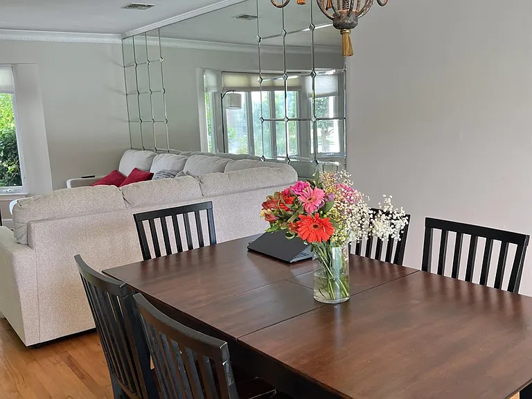 30 Michael Rd — Photo 3